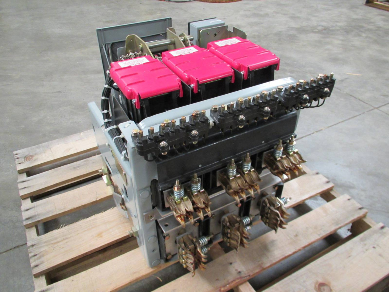 GE AKR-10D-50H 1600A EO Breaker 1200A Plug LSG Epic MicroVersa Trip TS20LSGM (PM1734-15)