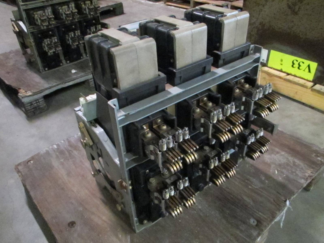 I-T-E K-1600 1600A Retrofit Breaker MicroVersaTrip Plus AKO50C3F1607 w 800A ITE (PM1760-1)