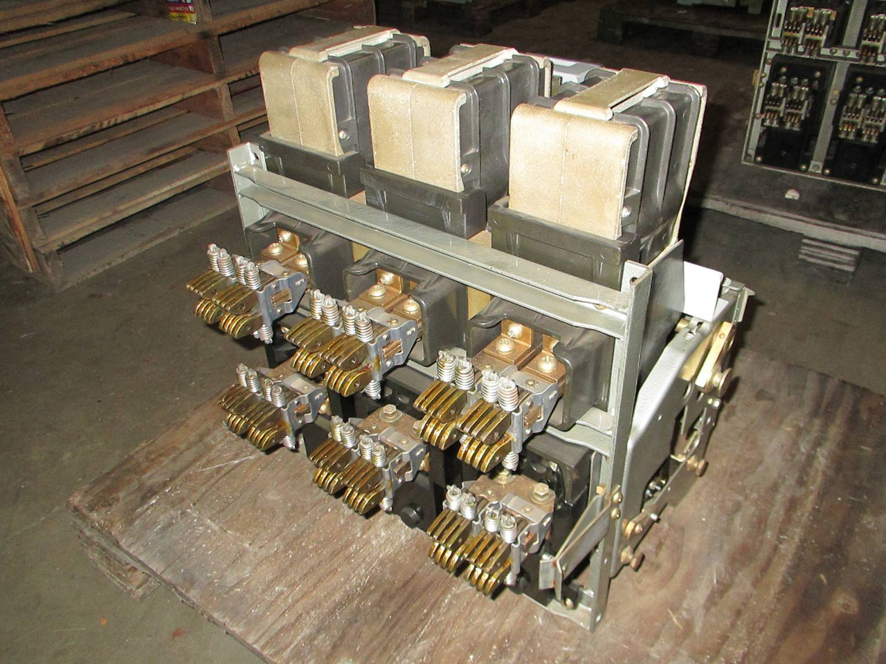 I-T-E K-1600 1600A Retrofit Breaker MicroVersaTrip Plus AKO50C3F1607 w 800A ITE (PM1760-1)