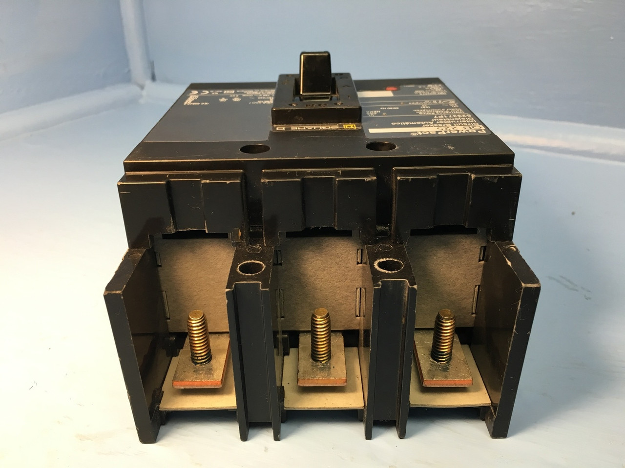 Square D 523371P7 QB 225 Amp PowerPact Circuit Breaker 240V 3P Q2M QB225 225A (EM1241-3)