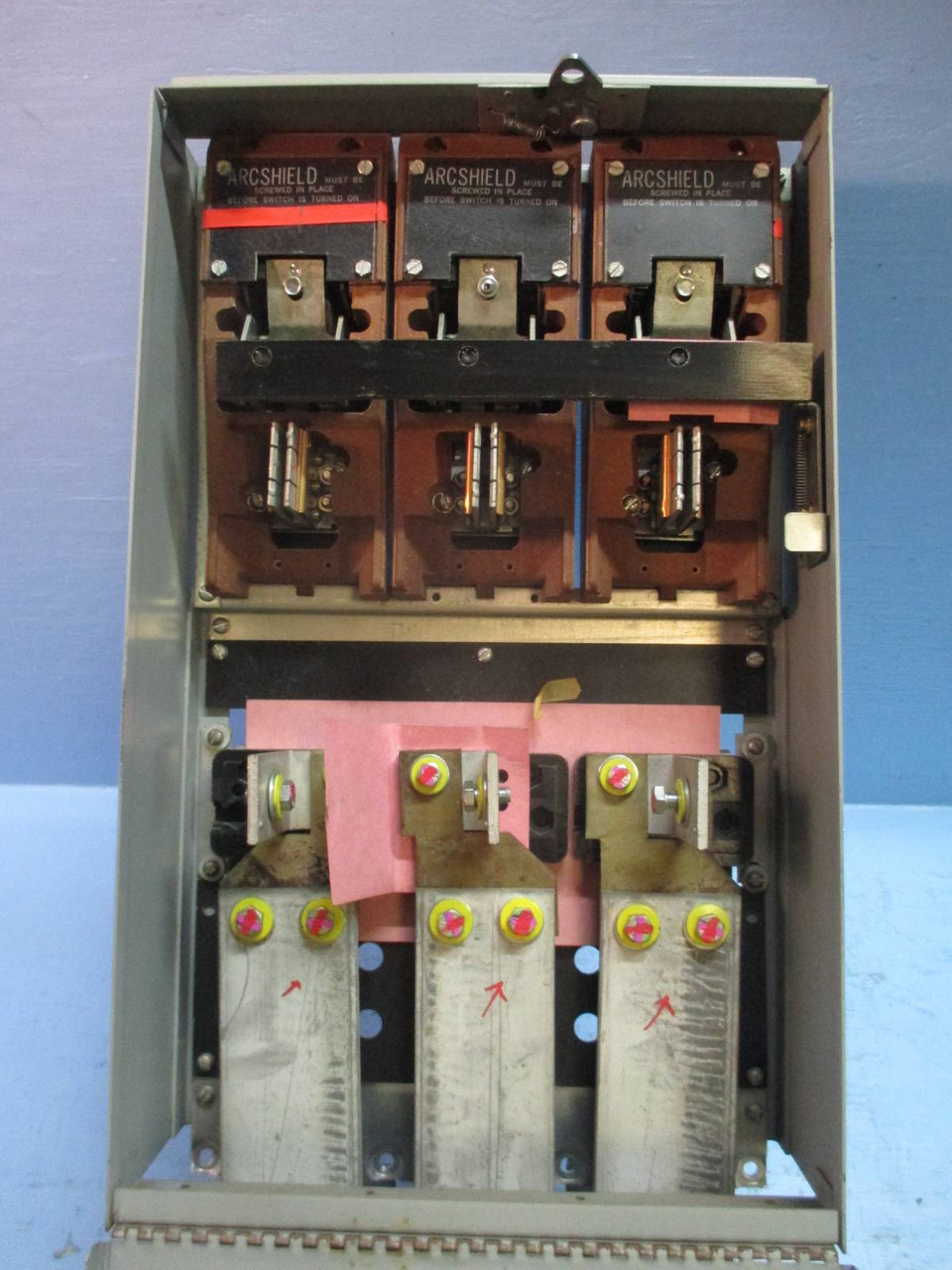 GE QMR324R w Hardware 200 Amp 240V QMR Fusible Panelboard THFP324R 200A VERTICAL (TK1480-2)