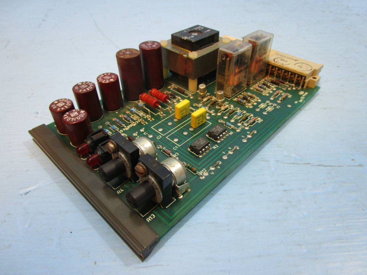 Mannesmann Rexroth 48.2.196.0322C PLC 2 x Schwellwertschalter 48.8.097.0398 C (NP1106-1)