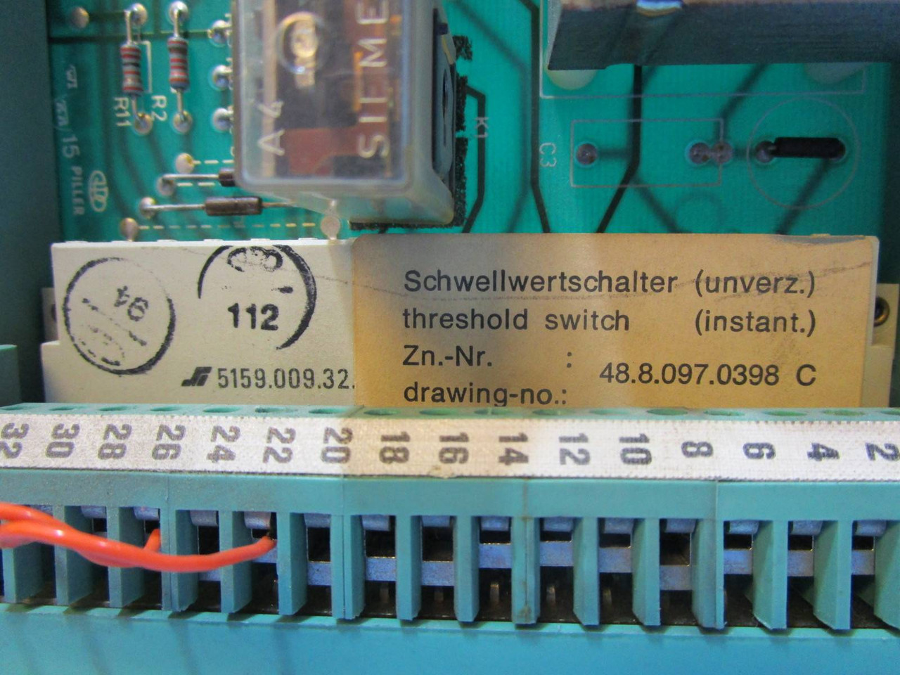 Mannesmann Rexroth 48.2.196.0322C PLC 2 x Schwellwertschalter 48.8.097.0398 C (NP1106-1)