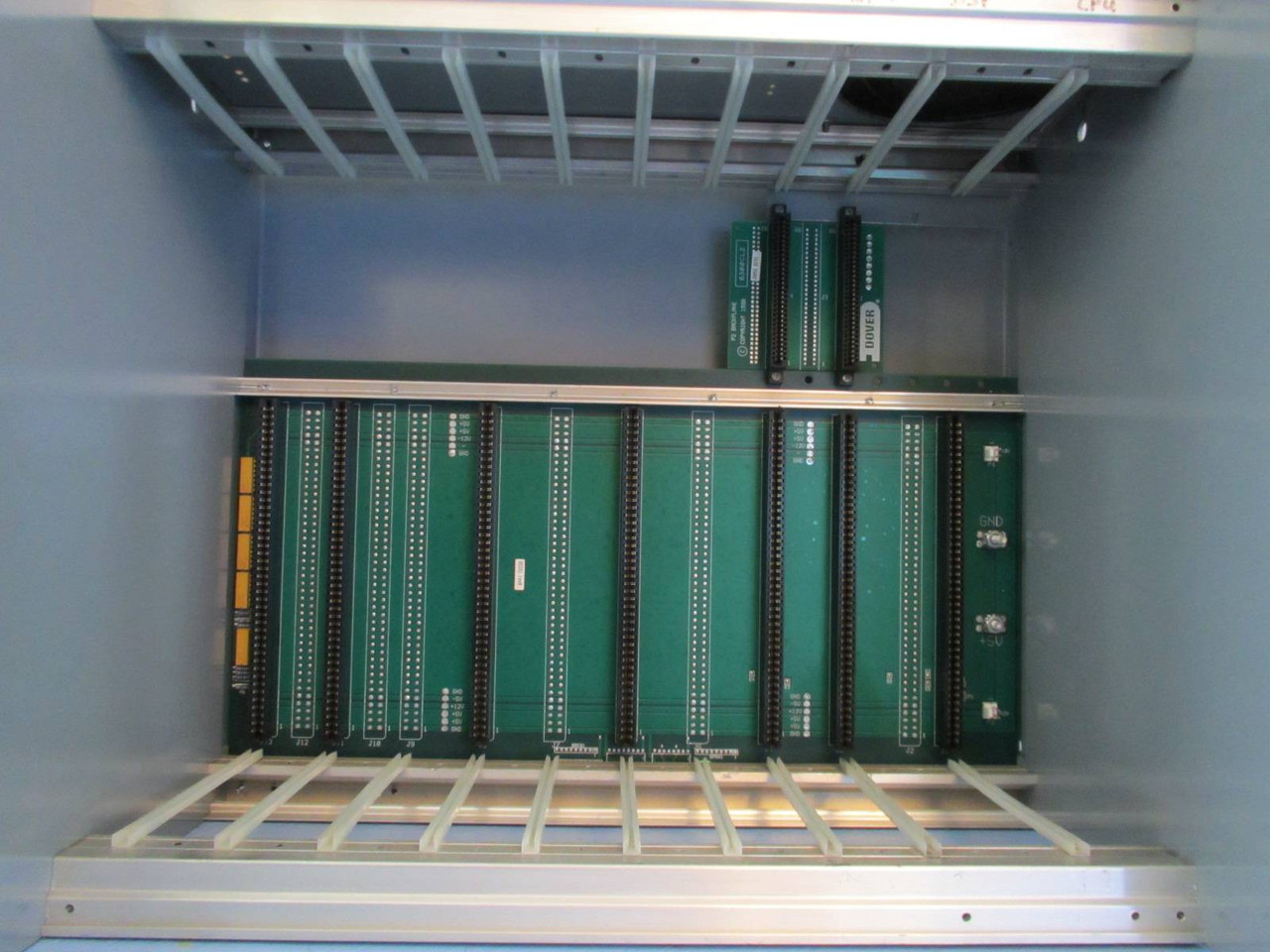 ThyssenKrupp/Dover 6300CL2 P2 Backplane Rack / Chassis for Elevator PLC Thyssen (PM1821-3)
