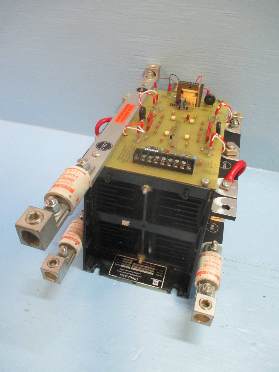 Chromalox Instruments Emerson 4120--38400 Temperature Control 480V 275 / 215 Amp (TK1513-4)