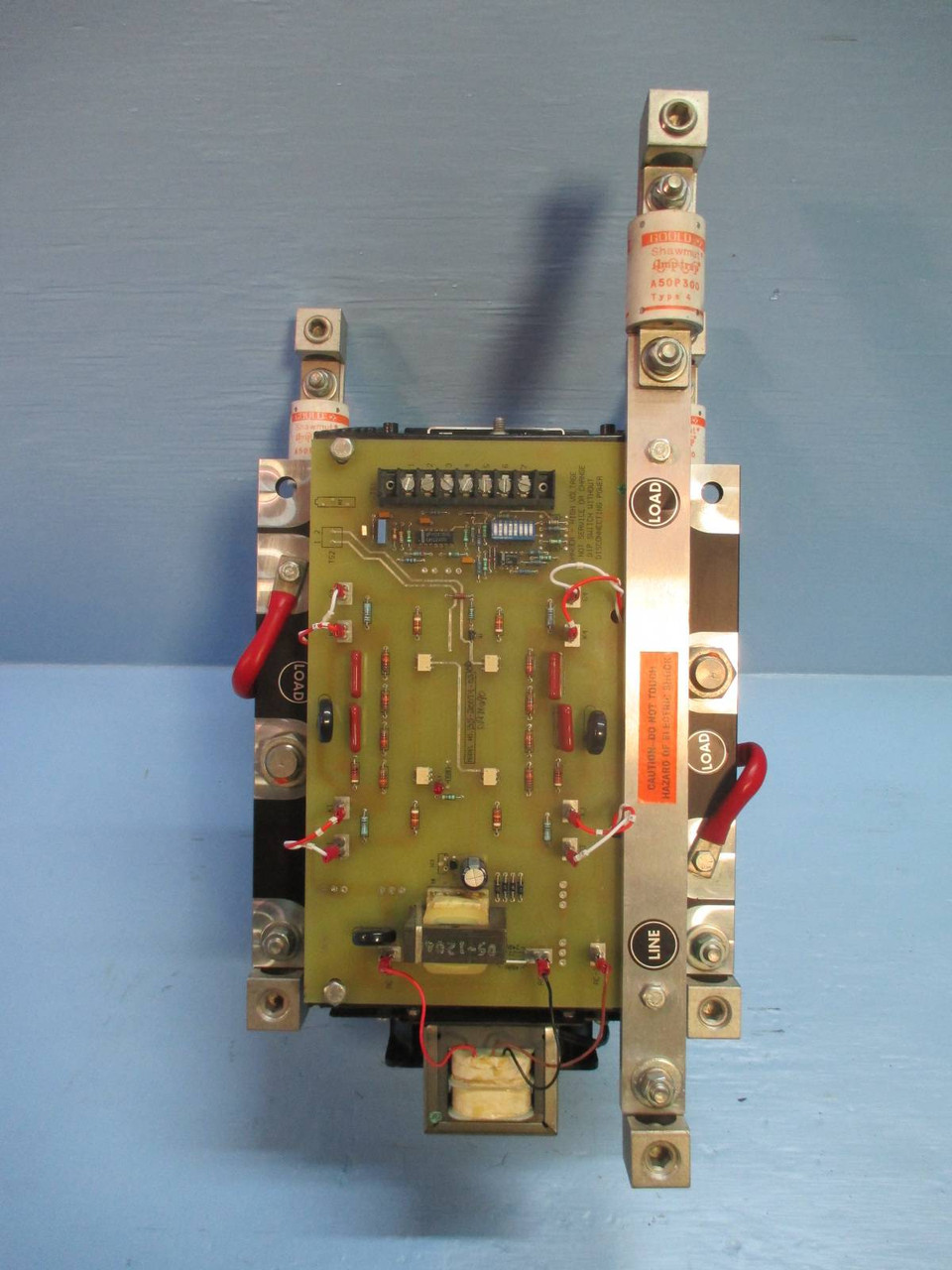 Chromalox Instruments Emerson 4120--38400 Temperature Control 480V 275 / 215 Amp (TK1513-4)