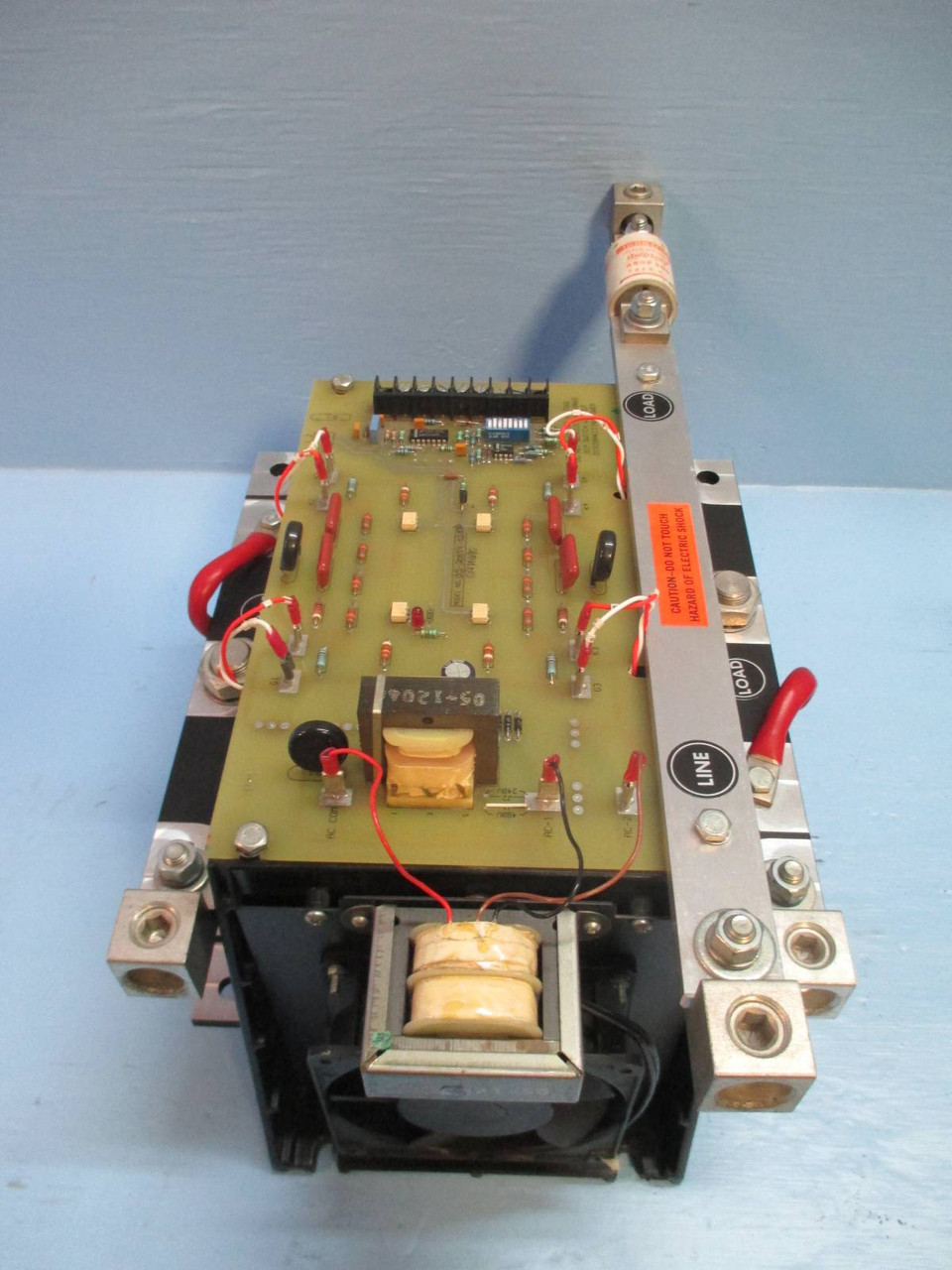 Chromalox Instruments Emerson 4120--38400 Temperature Control 480V 275 / 215 Amp (TK1513-4)