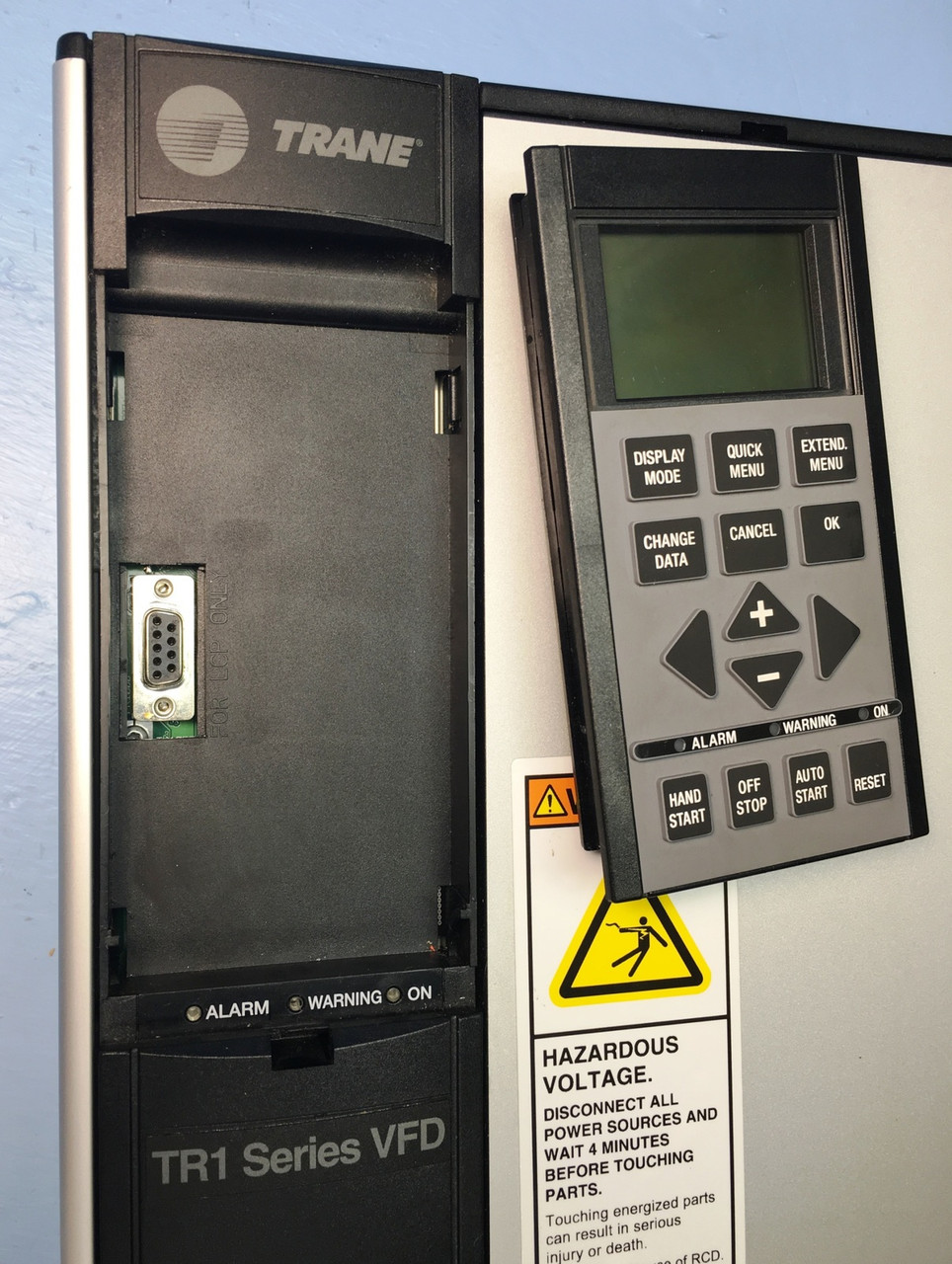 Trane 178B5442 TR1 Series VFD Variable Frequency Drive Ver. 2.54 1.5 HP 1.1 kW (EM1369-1)