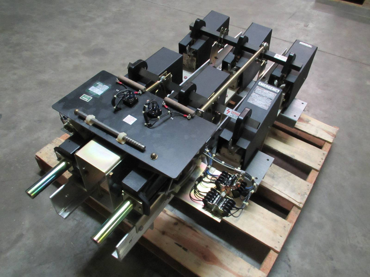 ASCO 1600A Bulletin 940 Non-Automatic TS Transfer Switch 940437D5C 480V / 60Hz (PM1909-2)