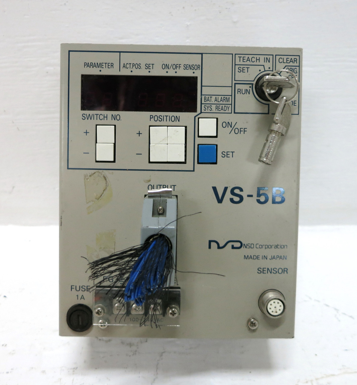 NSD Corporation VS5B VS-5B-UNNP-1-1.0 Controller Unit Sensor 240V VRE-P028 P062 (EM1380-2)