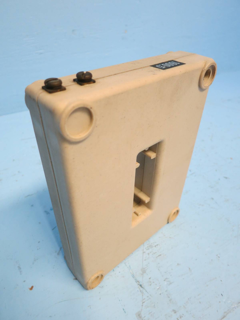 ABB 962035-B11 Current Transformer 1600:5 RF 1.33 50-400 Hz 10kV 1600:5A CT A (PM1943-98)