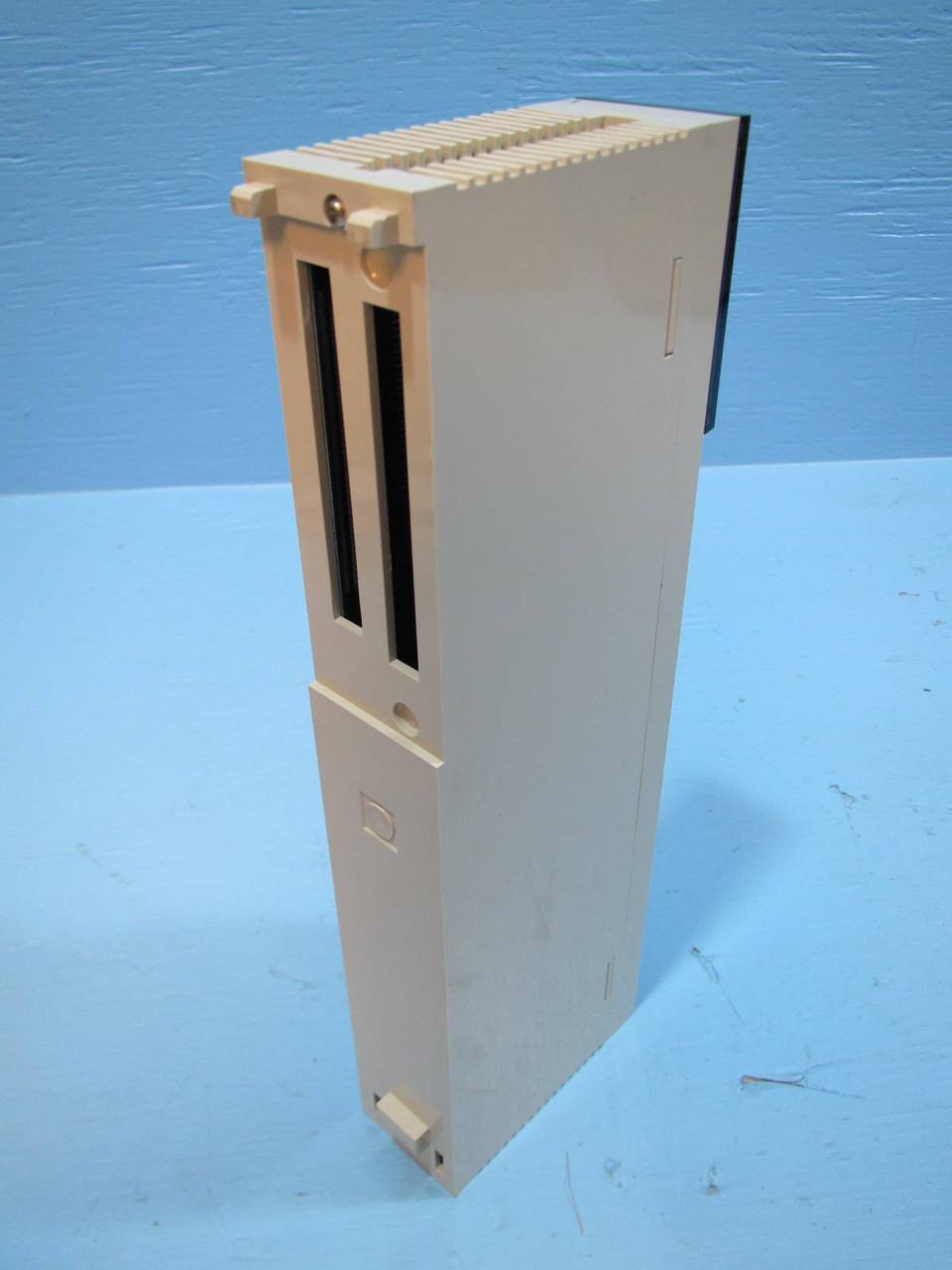 NEW Yaskawa JAMSC-B2702V PLC Positioner Module Memocon-SC JAMSCB2702 V NIB (NP1270-1)