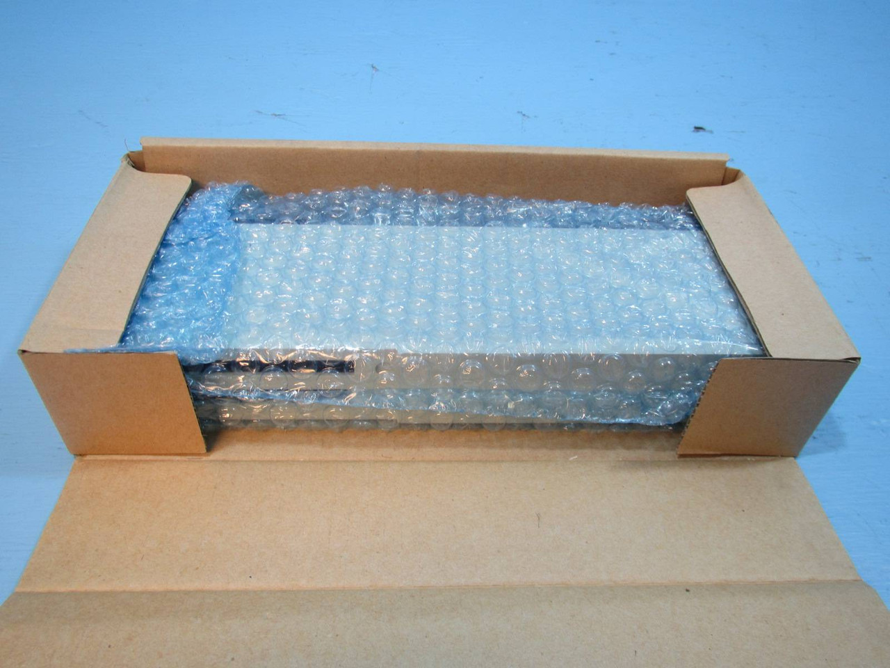 NEW Yaskawa JAMSC-B2702V PLC Positioner Module Memocon-SC JAMSCB2702 V NIB (NP1270-1)