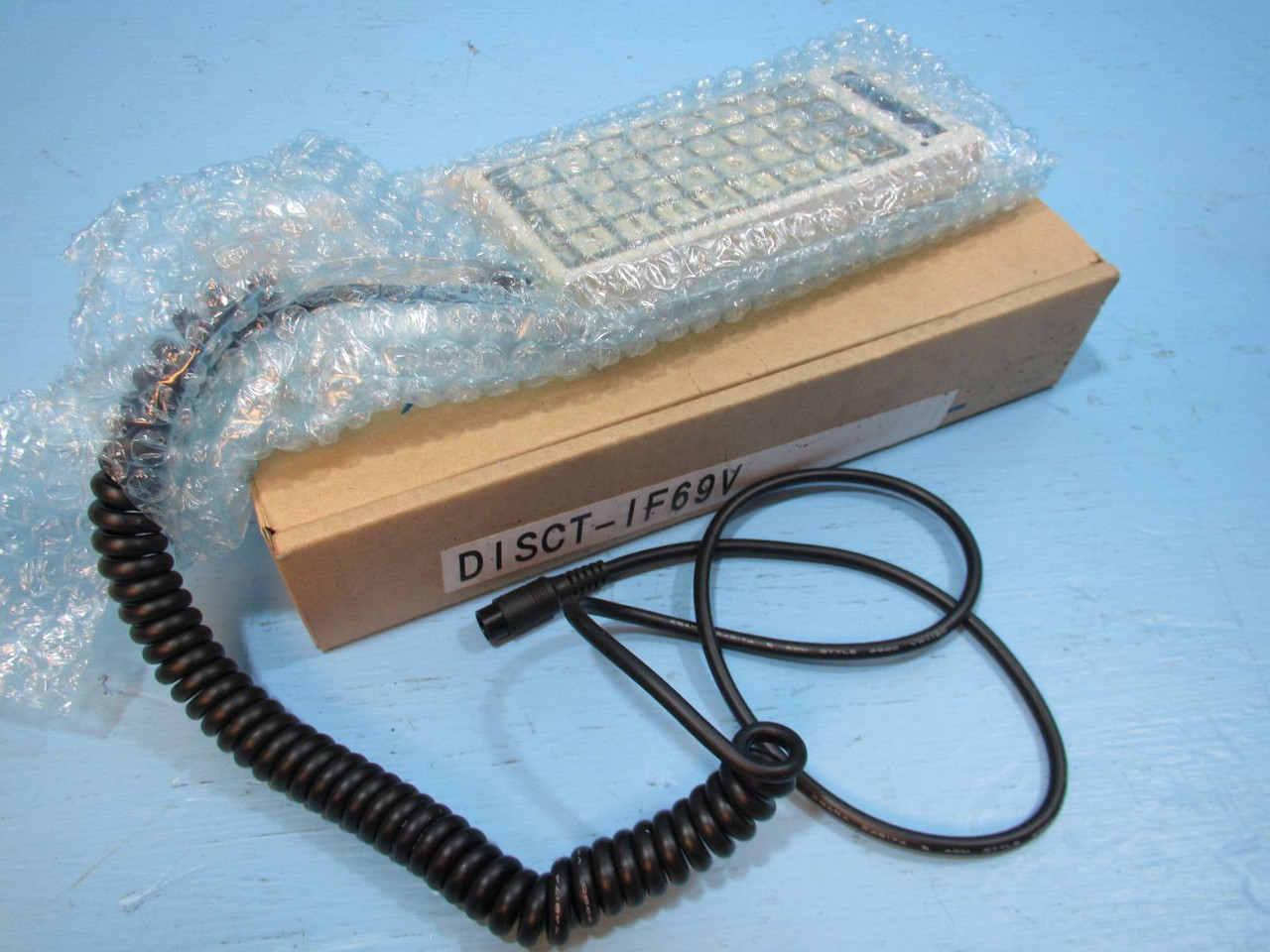 NEW Yaskawa DISCT-IF69V Teach Pendant PLC Memocon-SC Controller NIB DISCT-IF 69 (NP1299-1)