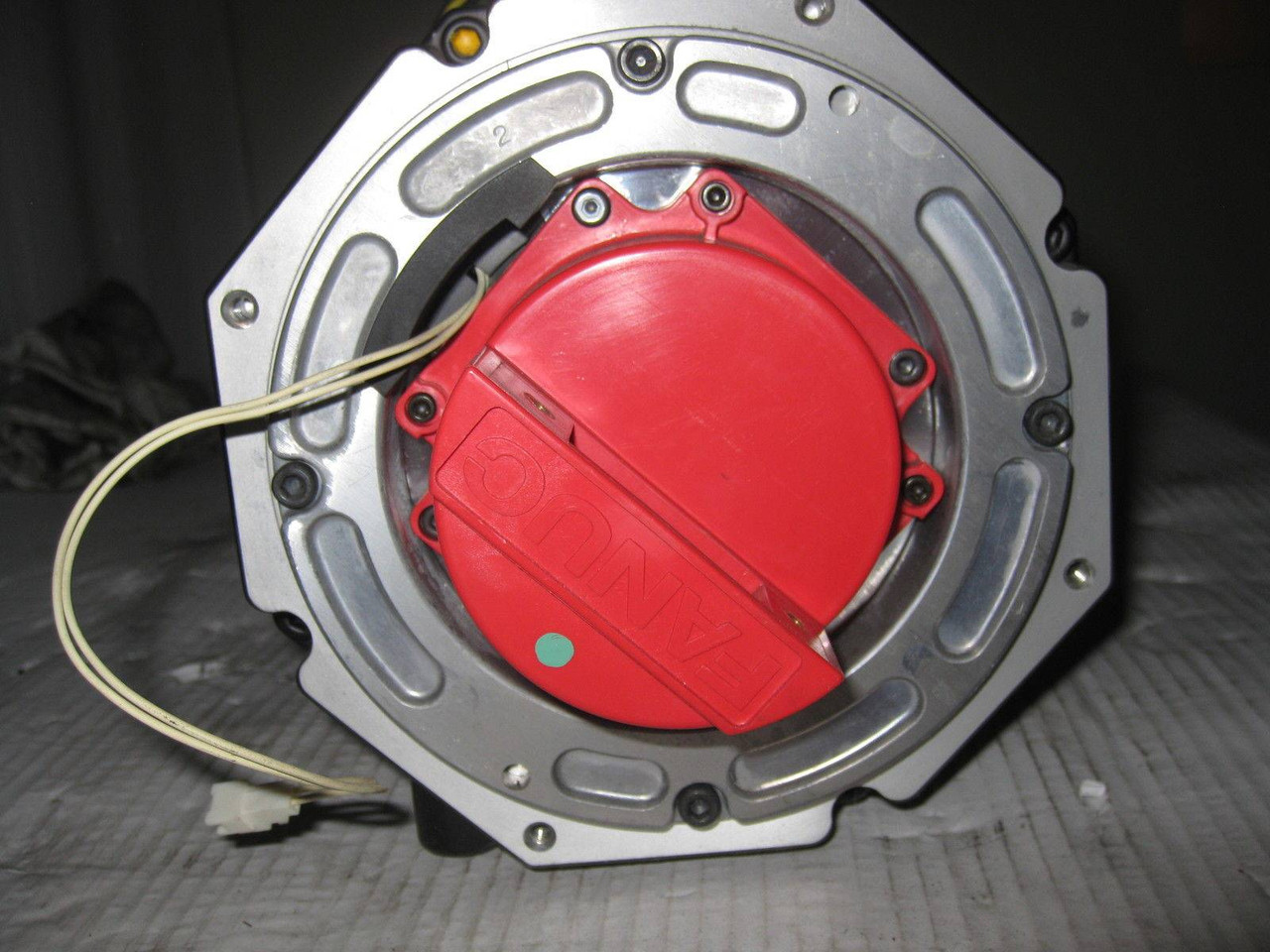 New Fanuc A06B-0142-B675#0003 AC Servo Motor C95YA6353 2.1kW 186V 133Hz 7.4A NIB (EBI1319-1)