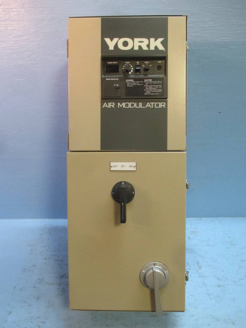 York Air Modulator with Toshiba Control Board VT3C-2032M-2N3K2032-D (TK2090-1)