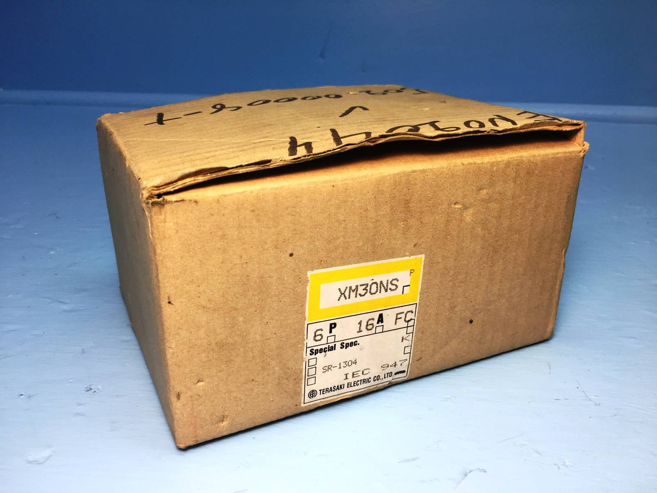 NEW Terasaki XM30NS 16A TemBreak Double Motor Circuit Breaker AC600V 16 Amp NIB (EM1631-2)