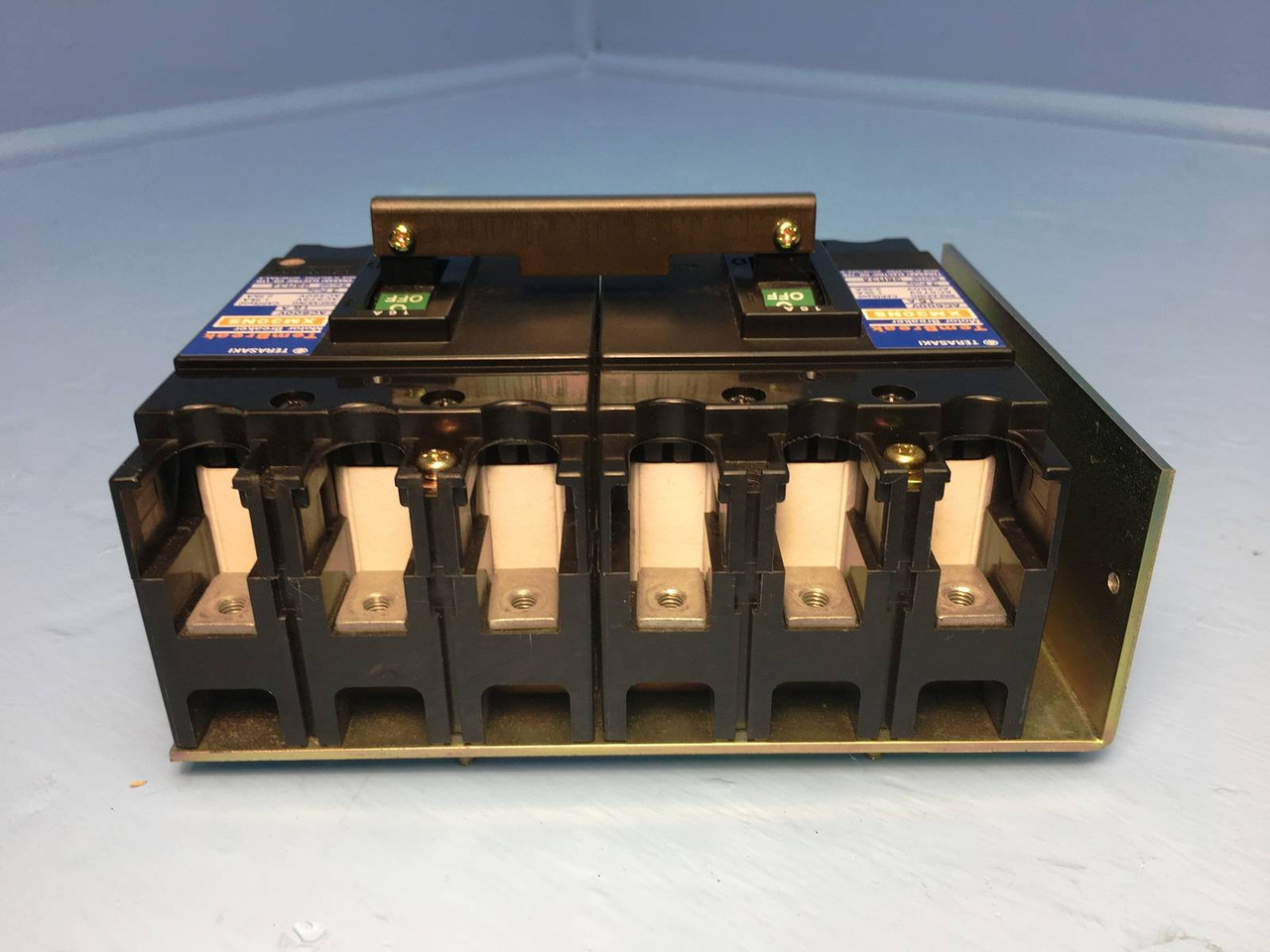 NEW Terasaki XM30NS 16A TemBreak Double Motor Circuit Breaker AC600V 16 Amp NIB (EM1631-2)