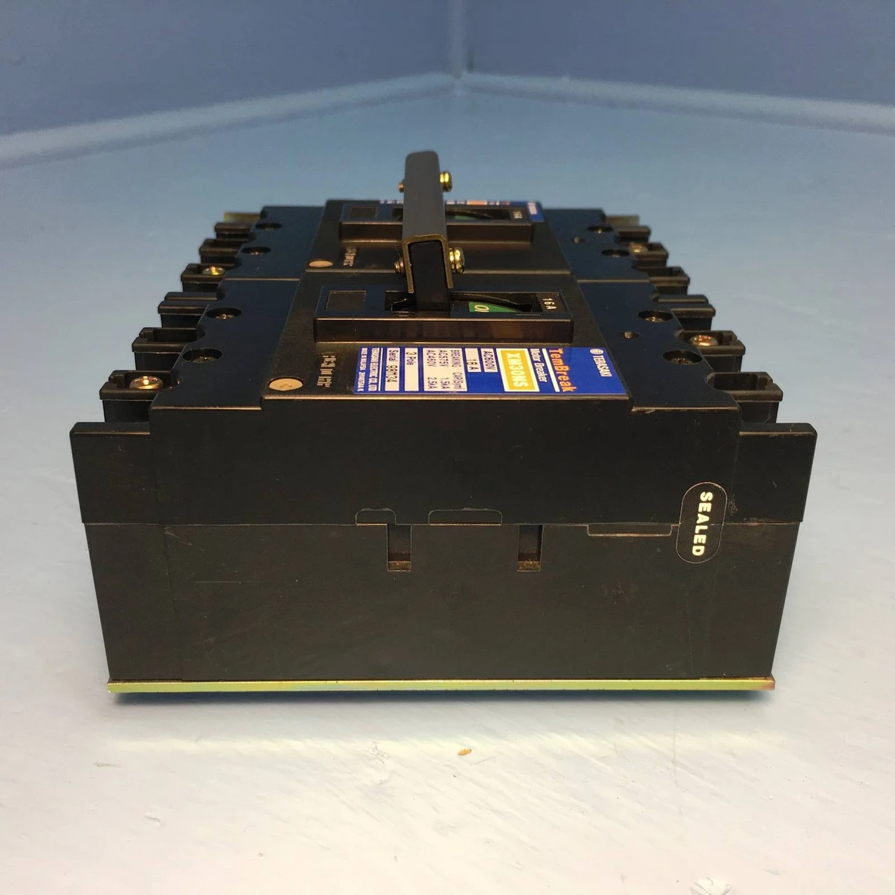 NEW Terasaki XM30NS 16A TemBreak Double Motor Circuit Breaker AC600V 16 Amp NIB (EM1631-2)