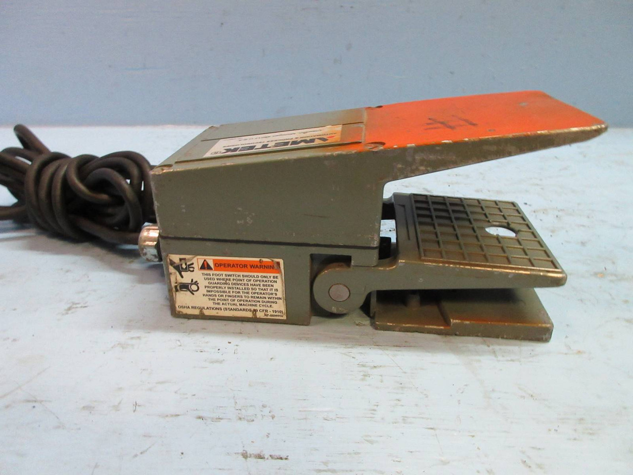 Ametek Gemco 1025-B1SPGX Foot & Palm Switch 1025B1SPGX (TK2183-2)