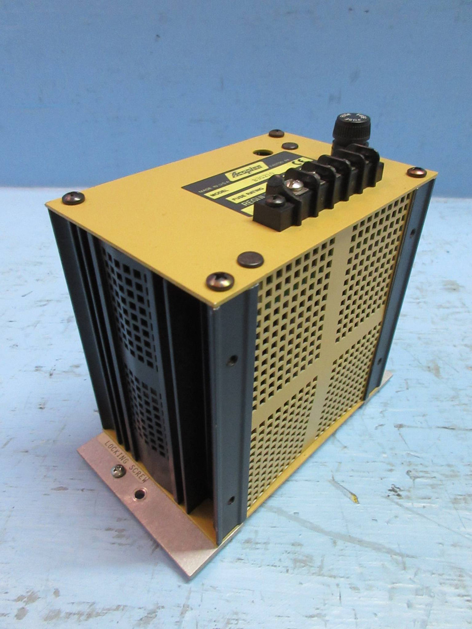 Acopian B3G210 Regulated Power Supply 250 Vac 1/2 Amp Fuse (TK2196-2)