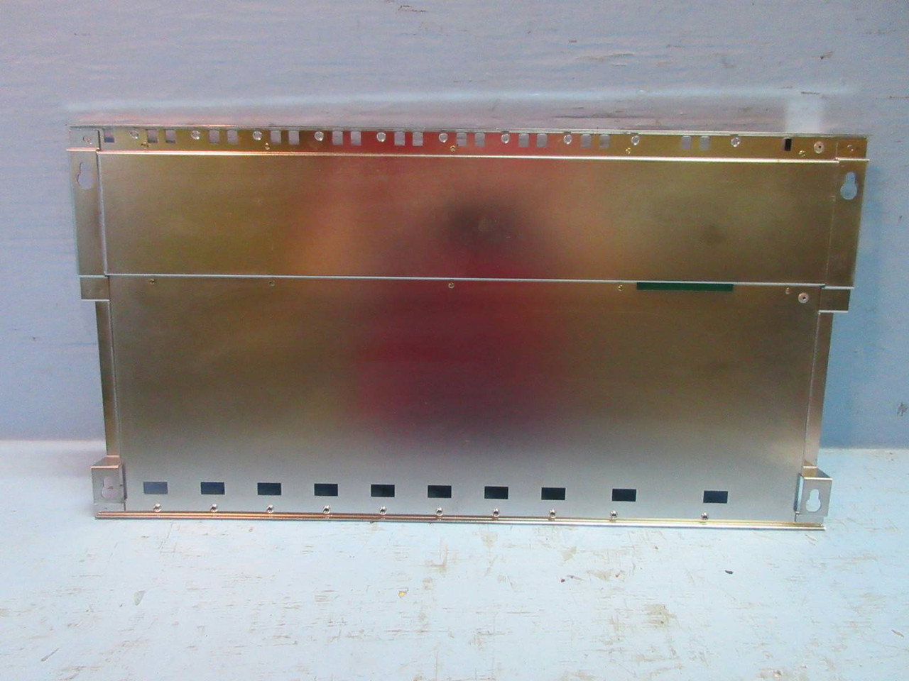 Yaskawa JAMSC-MB70A 10-Slot Backplane PLC & Memocon-SC JRMSI-MB70A Mounting Base (TK2213-1)