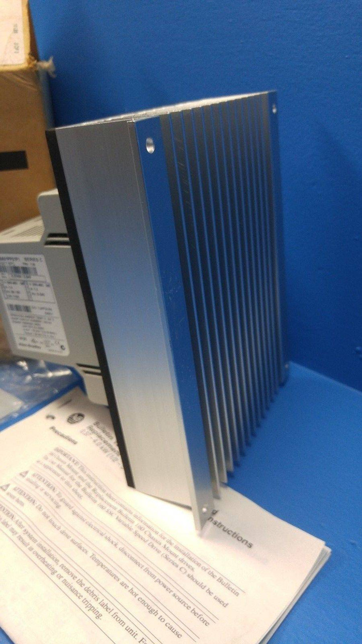 New Allen Bradley 160-BA01PPS1P1 SER. C 0.5HP FRN 7.06 Variable Speed Drive NIB (MM0274-2)