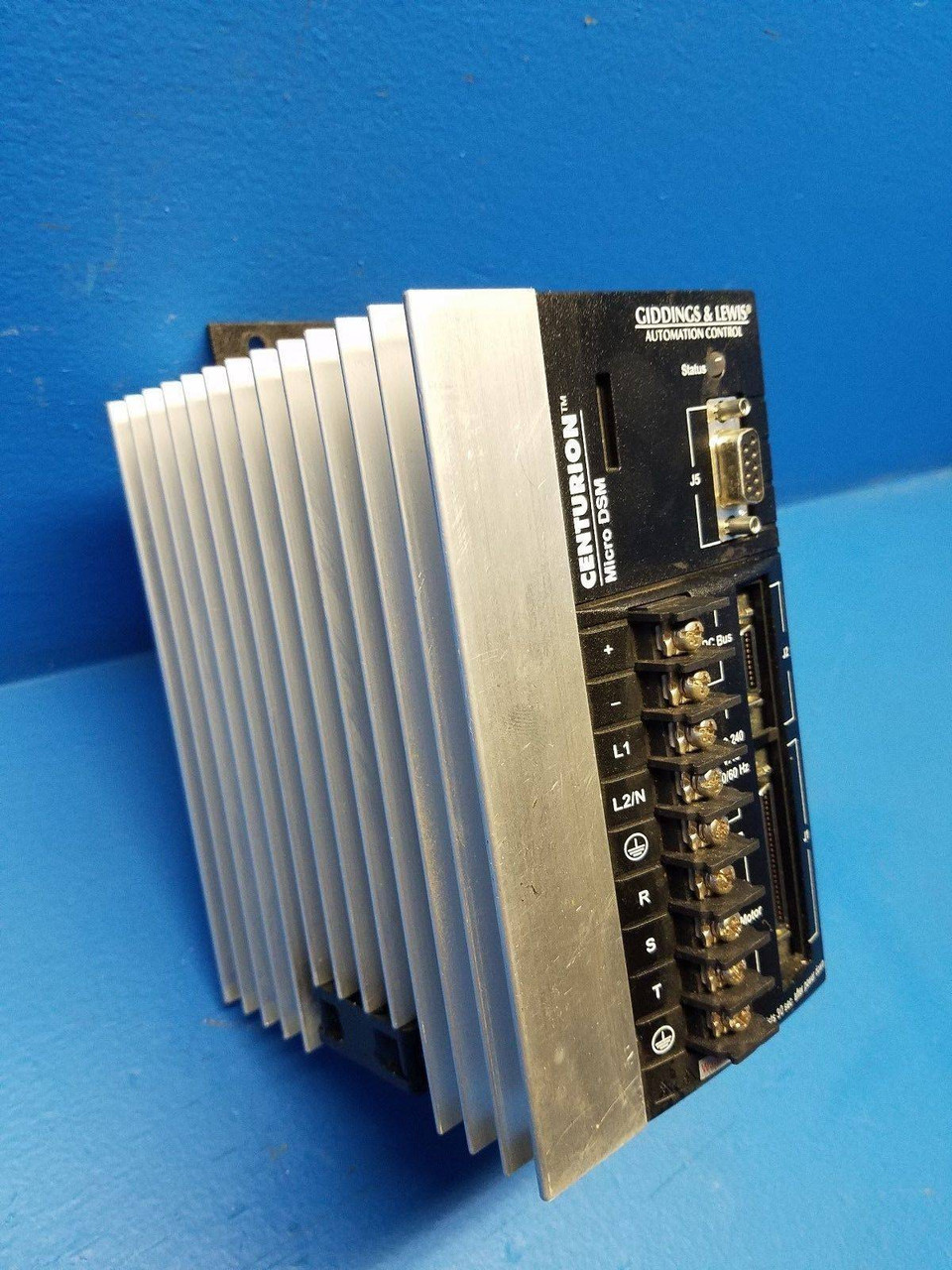 Giddings & Lewis DSM030P Centurion Micro AC Servo Drive 401-56453-50 REV C (MM0621-1)