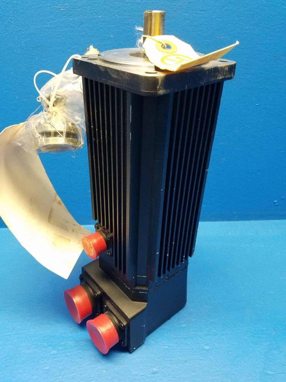 Image of NEW Giddings & Lewis HSM320-B24 NIB AC Servo Motor 401-34433-20 5000 RPM 240V