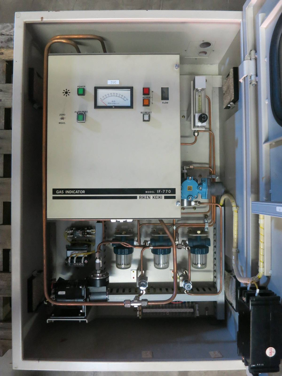 Riken Keiki Model IF-770 Gas Density Panel Indicator Cabinet w Breaker IF770 LEL (PM2066-1)