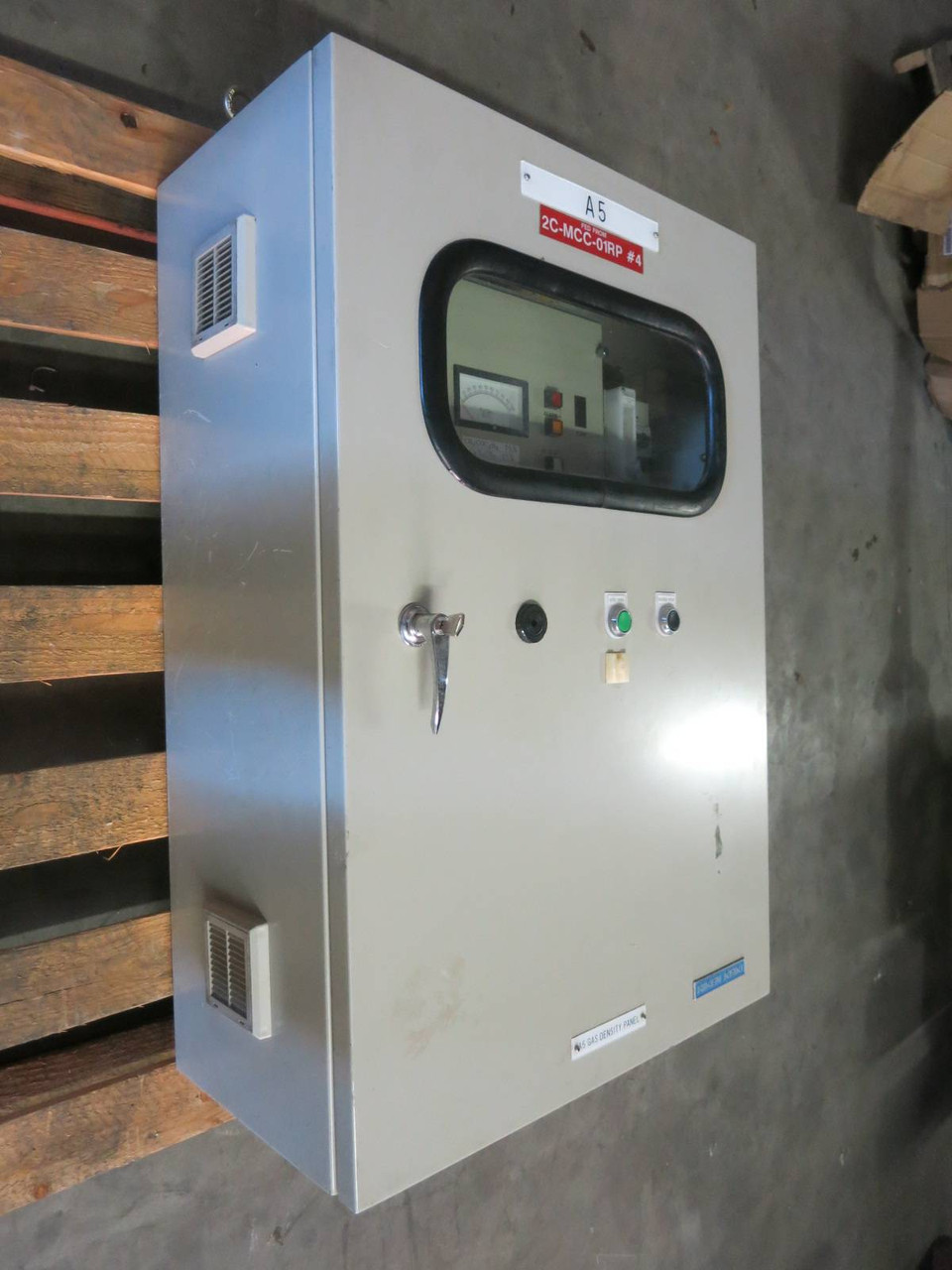 Riken Keiki Model IF-770 Gas Density Panel Indicator Cabinet w/o Breaker IF770 (PM2067-2)