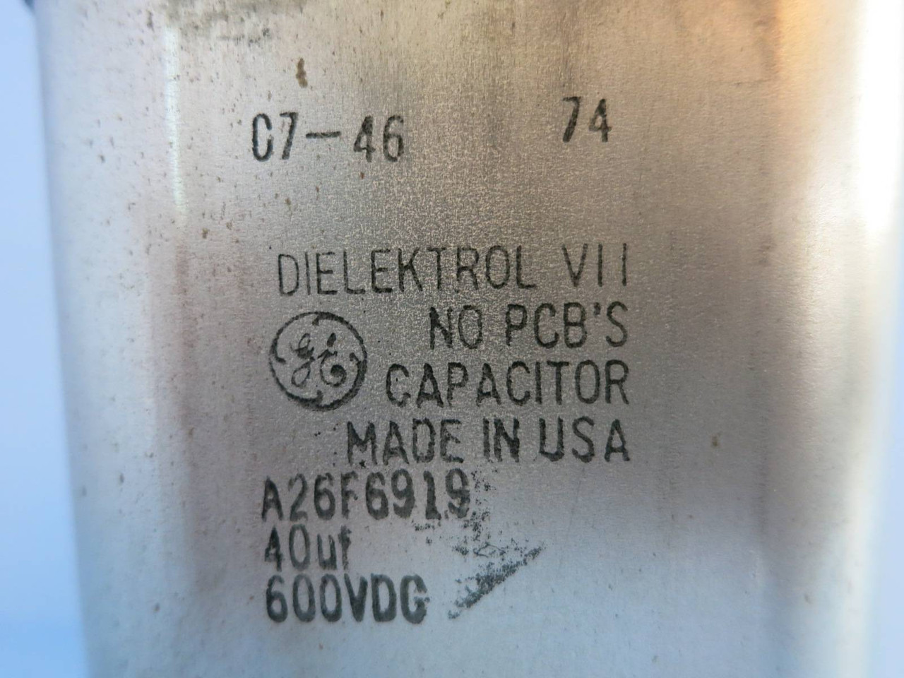General Electric A26F6919 Dielektrol VII Capacitor 40uF 600VDC A26F6919S GE (PM2073-3)