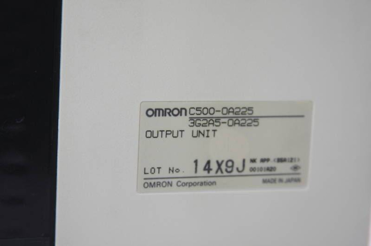 Omron C500-OA225 Output Unit C500OA225 3G2A5-OA225 PLC Module (EBI3191-2)