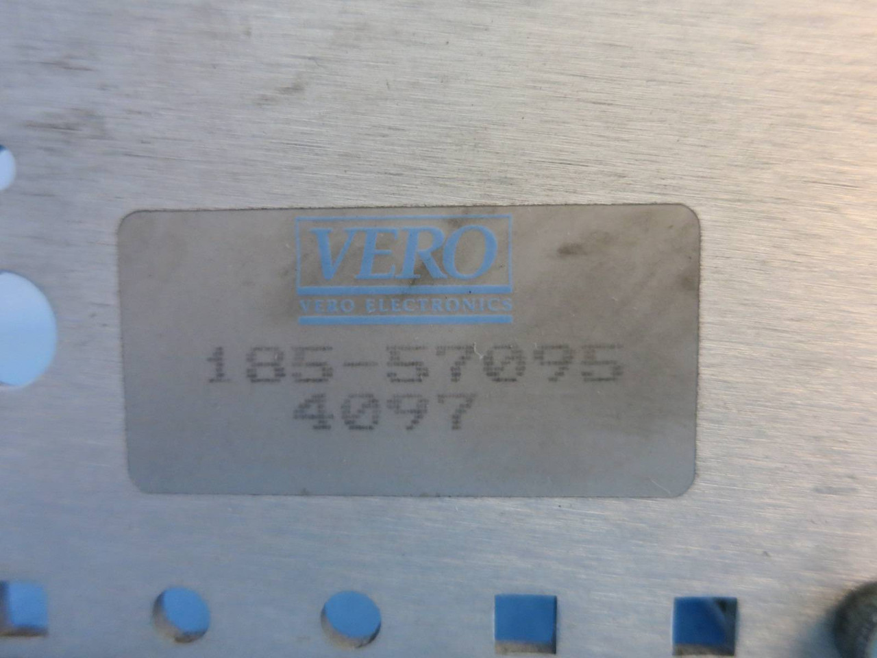 3rd Image of PM2104
