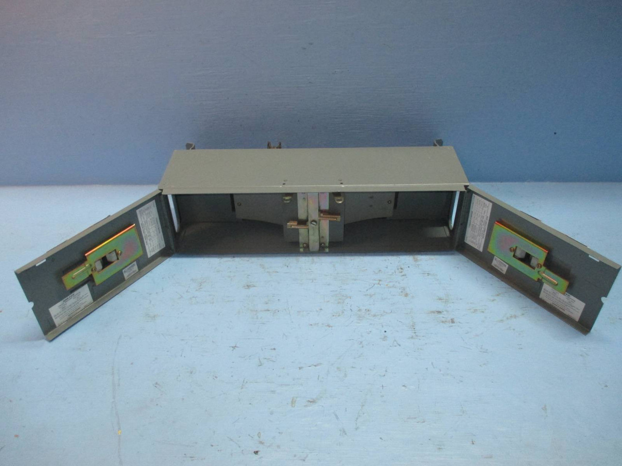 Square D QMB-FAW 100 Amp 600V QMB Breaker Adapter Branch Switch 100A QMBFAW (TK1168-5)