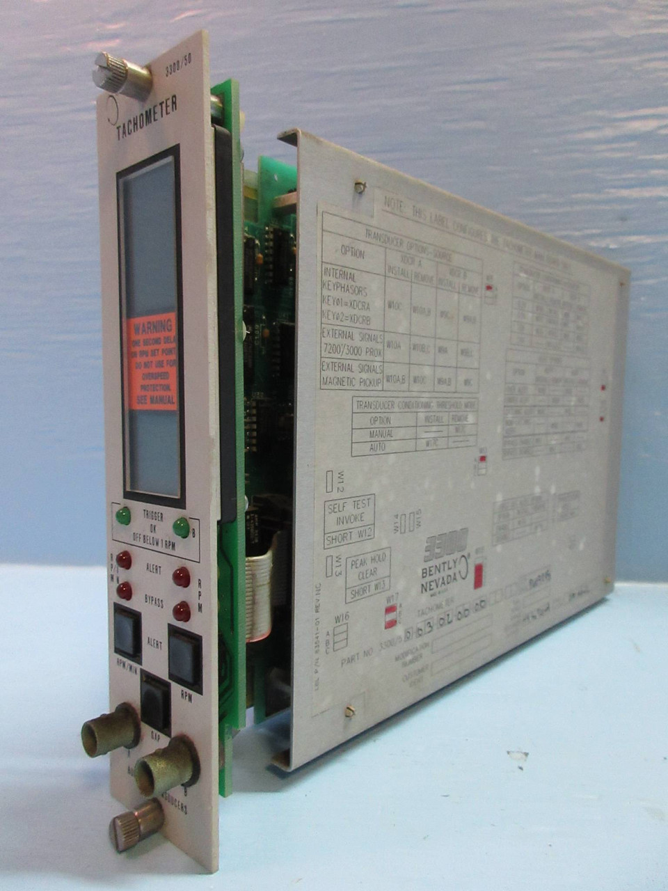 Bently Nevada 3300/50-03-02-00-00 Tachometer Module 3300/50 PWA 82962-01 PLC (TK2372-1)