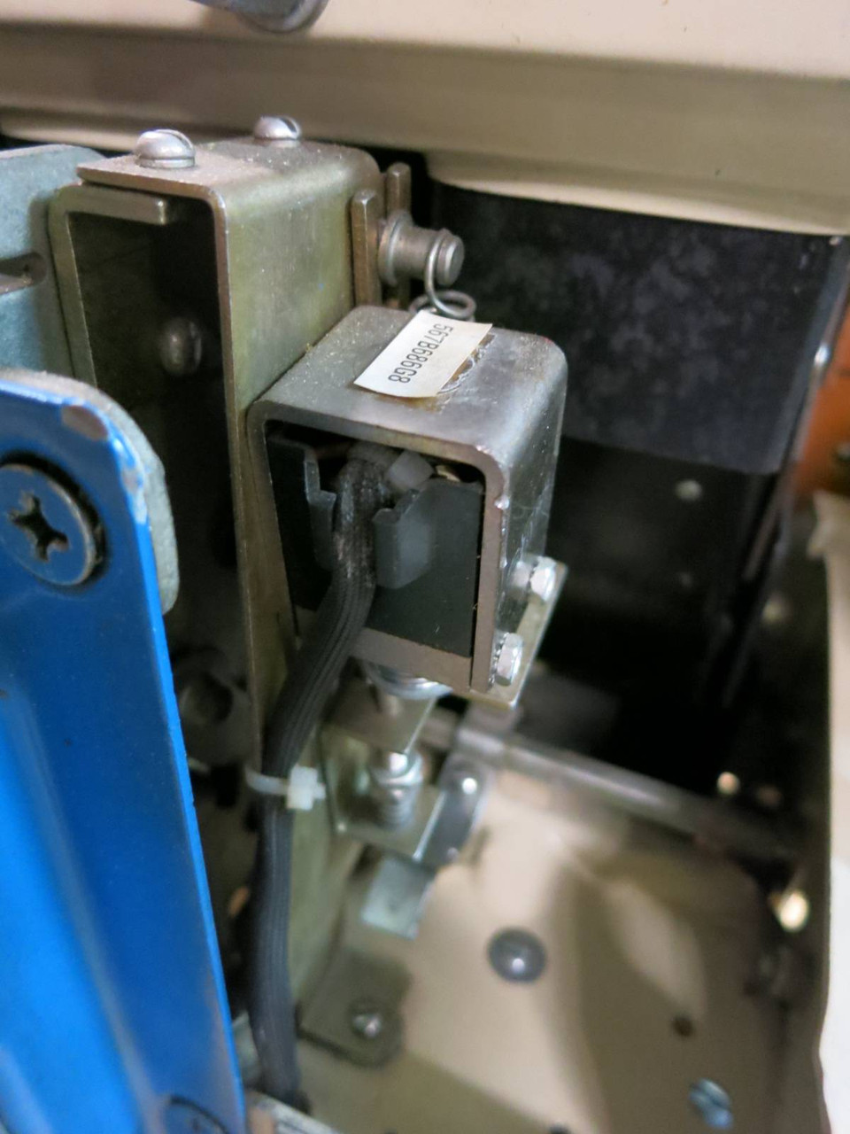 GE AK-2A-25-1 600A Air Circuit Breaker LSI MicroVersa Trip TS20LSIT1 600 Amp MO (PM2148-1)