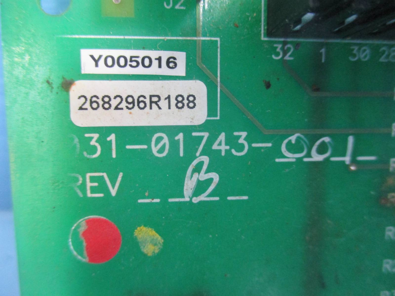 York 031-01743-001 Rev B Chiller Input / Output Control Board (DW0094-2)
