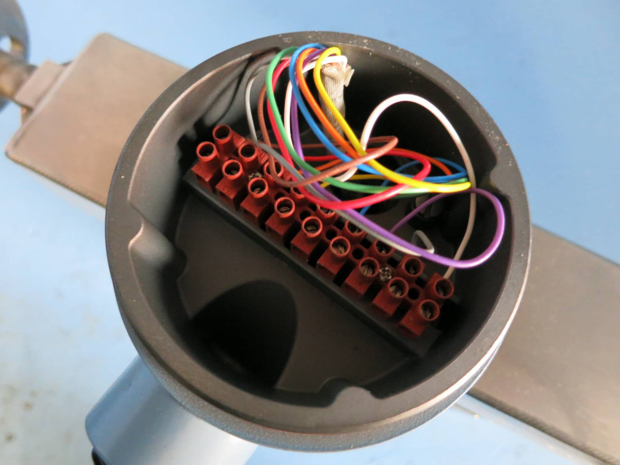 NEW Micro Motion F050SR113SU 1/2" Mass Flow Sensor MicroMotion Meter 0.5" Basis (PM2214-1)