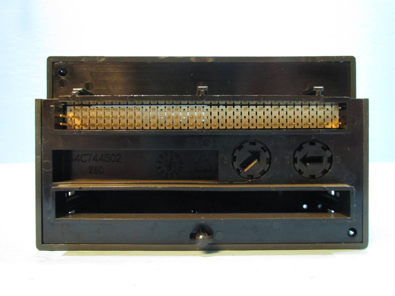 GE Fanuc IC200MDL930A Output Relay VersaMax Micro Controller Control Module PLC (NP1427-2)