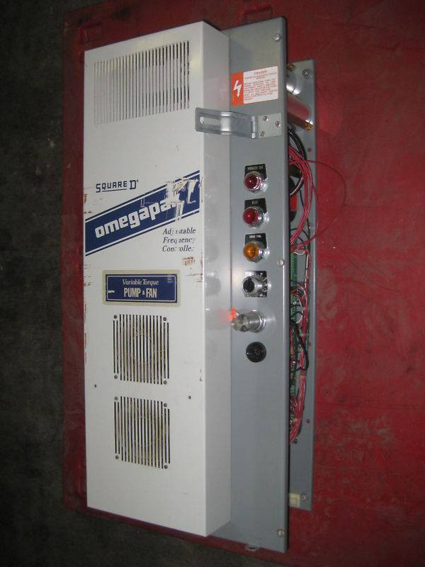 Square D 8804/1BF04P 50HP Omegapak Adjustable Freq Controller 460V 50 HP (EBI4028-1)