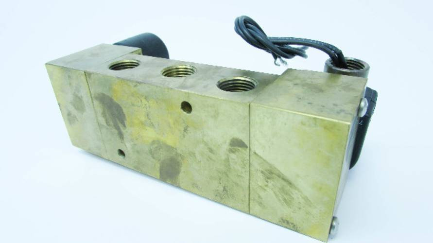 New Parker 73477BN4UN00N0C222C4 48VDC 10W 4 Way Solenoid Valve 30-150PSI NIB (YY3237-1)