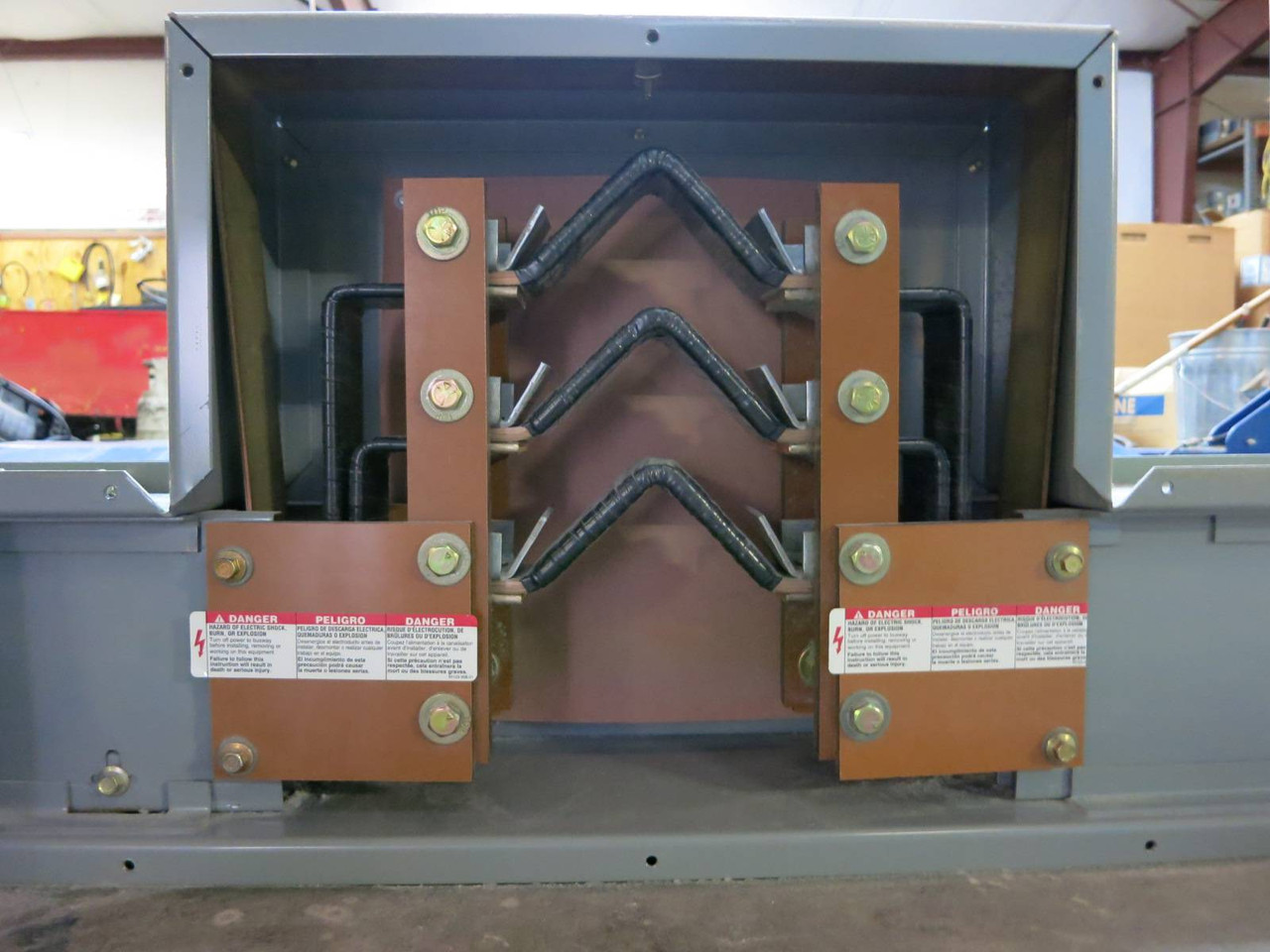 Square D I-Line 600A 600V CPH306GGEJ Copper Plug-In Busway 3P 3W 5' Sr1 Bus Duct (PM2238-2)