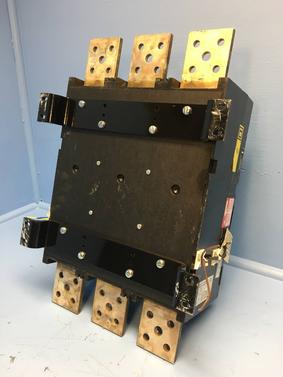 Square D PCF362500DC1680 2500A DC Circuit Breaker w Aux & UVR PCF362500 2500 Amp (EM1874-1)