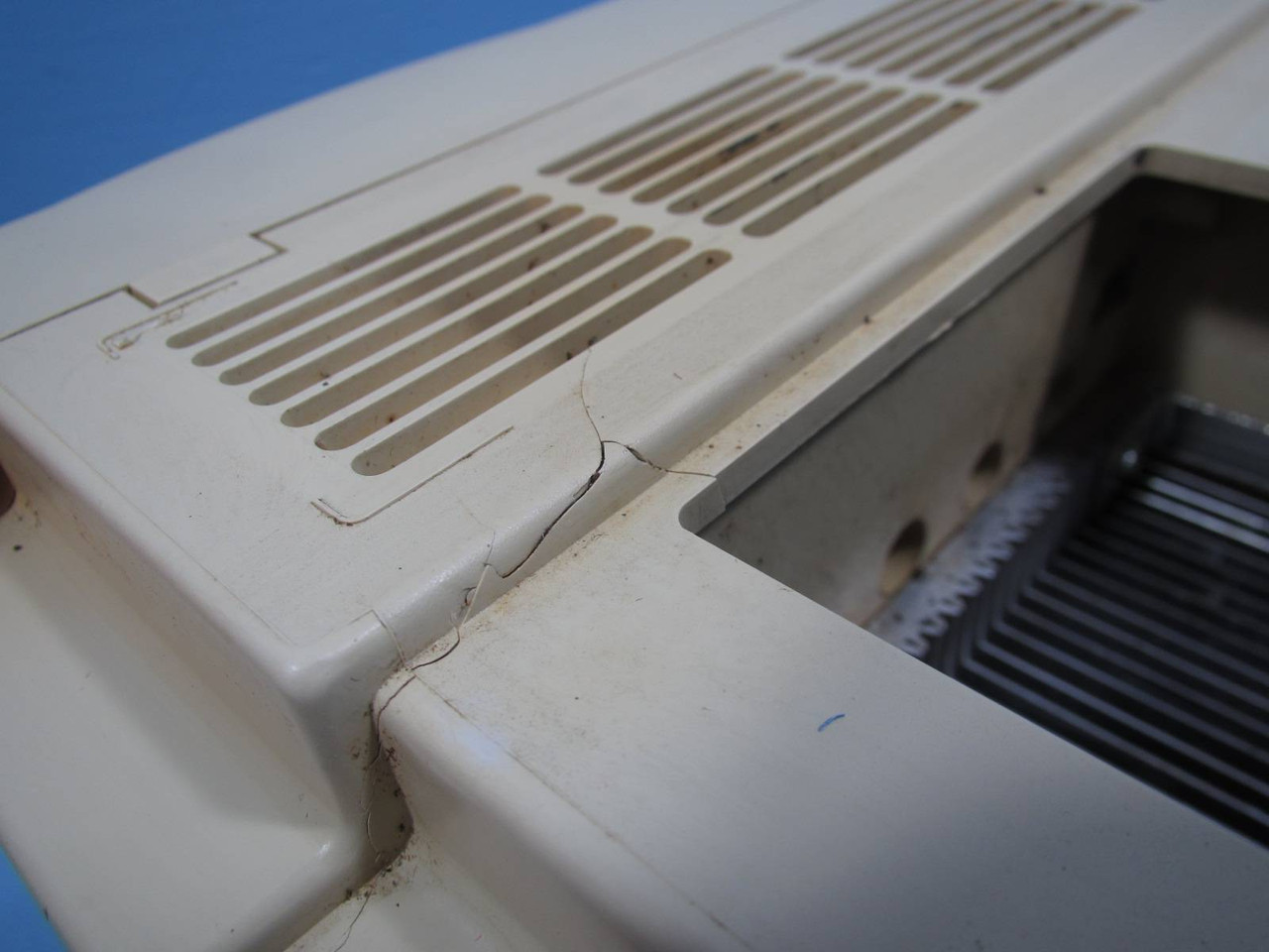 Toshiba VFS7-4150UPL (1) Transistor Inverter Drive 20 HP 15 kW 20HP 25A 380/460V (NP1511-9)