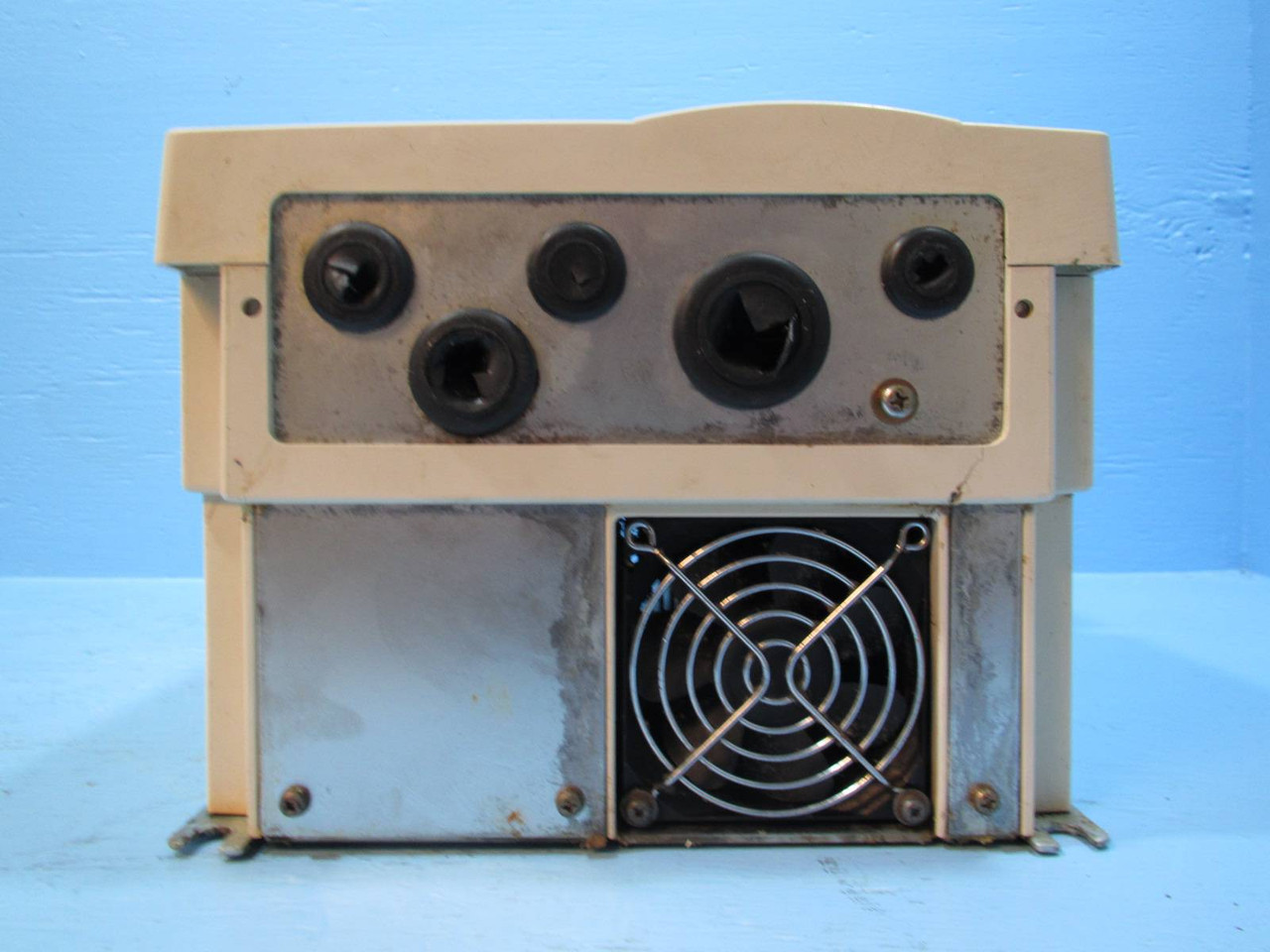 Toshiba VFS7-4150UPLH Transistor Inverter Drive 20 HP 15 kW 20HP 25A 380/460V S7 (NP1512-10)