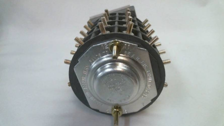 Electroswitch 505A659G01 Hole Dia Pins Maintained Transfer Switch (YY3406-1)