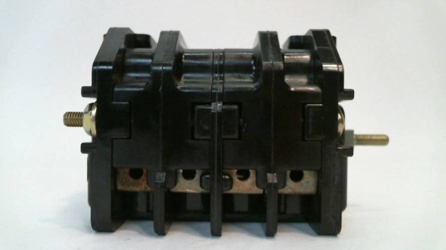 Electroswitch 700034K06 30 Amp 600Vac 4 Position Rotary Auxiliary Switch 30A (YY3447-1)