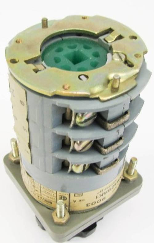 Square D ZE6129AK1 25A 600V Gray Maintained 3 Position Ammeter Rotary Switch (YY1455-4)