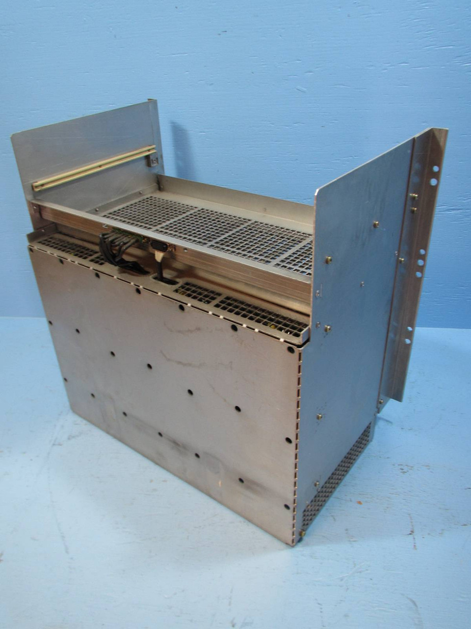 Siemens 6DD 1682-0BC0 SIMADYN D 24 Slot Rack PLC Simatic SR8 GE.465 682.9012.00 (NP1553-3)